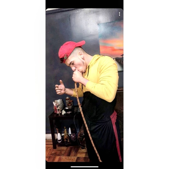 Meet your Posher, Kelvin - Picture 1 of 1